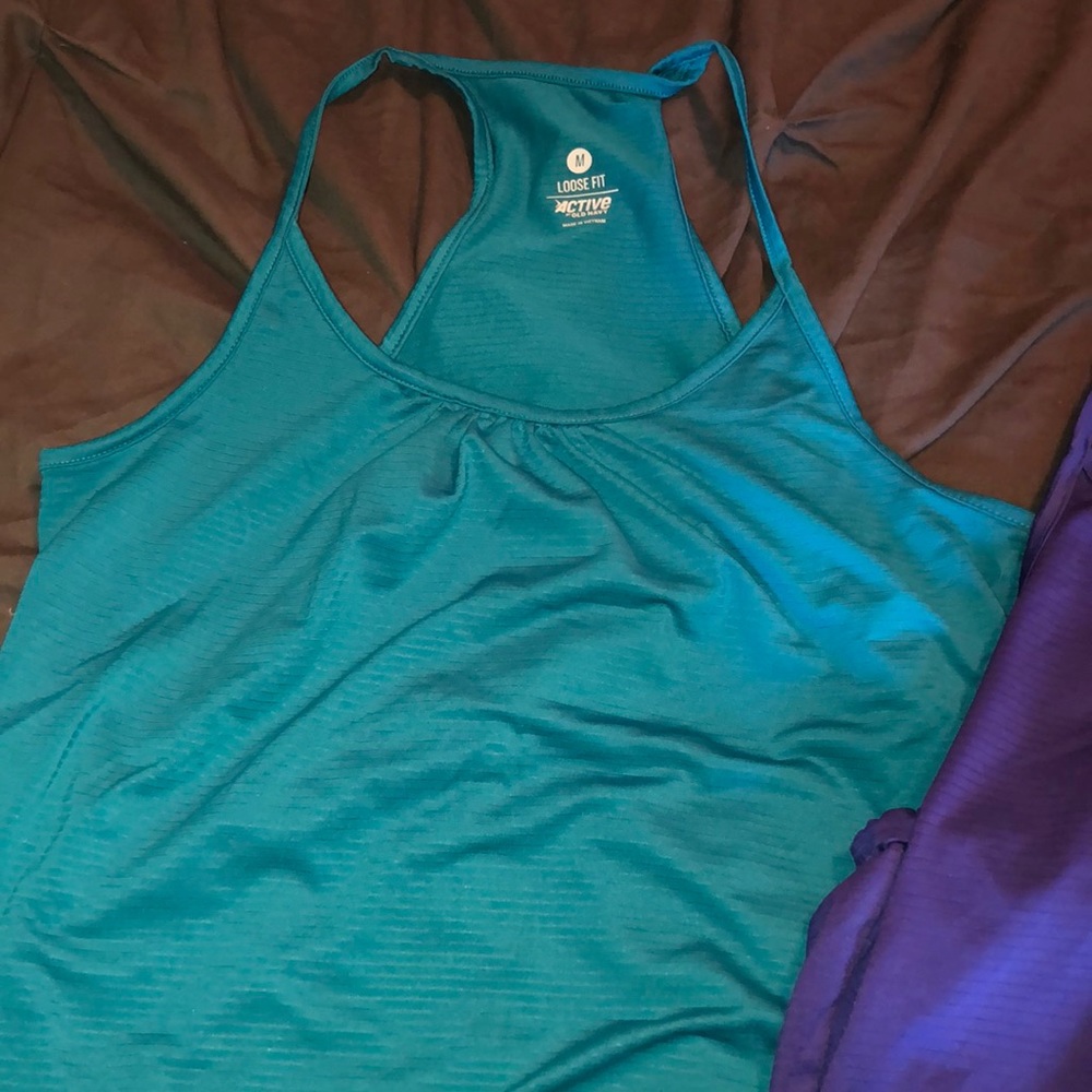 3 old navy active tops